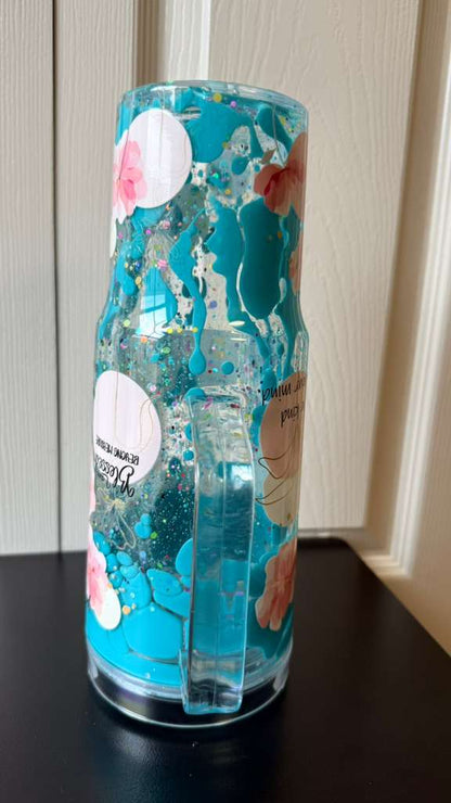 Vaso de 40 oz con diseño floral y mensaje empoderador | She Is